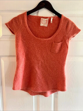 QI Cashmere Short Sleeve Top in Orange